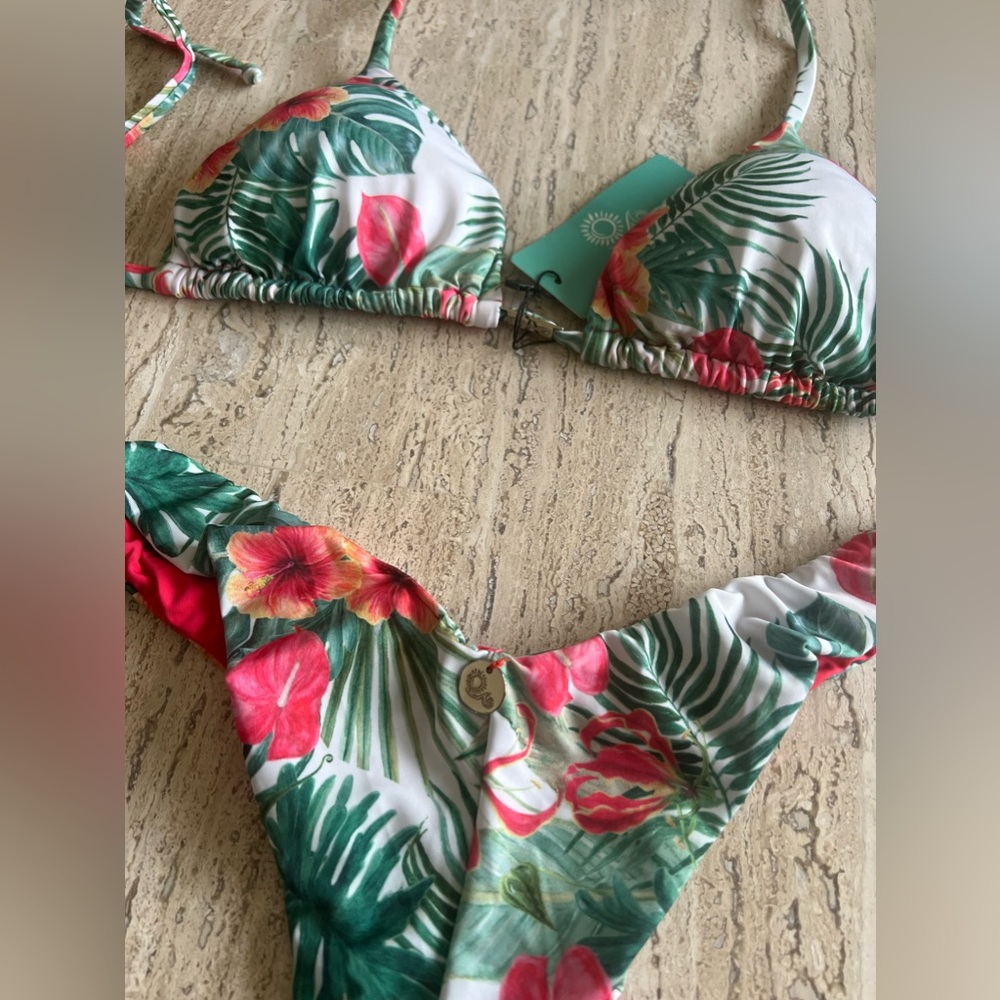 New with tags colorful Brazilian bikini size MEDIUM